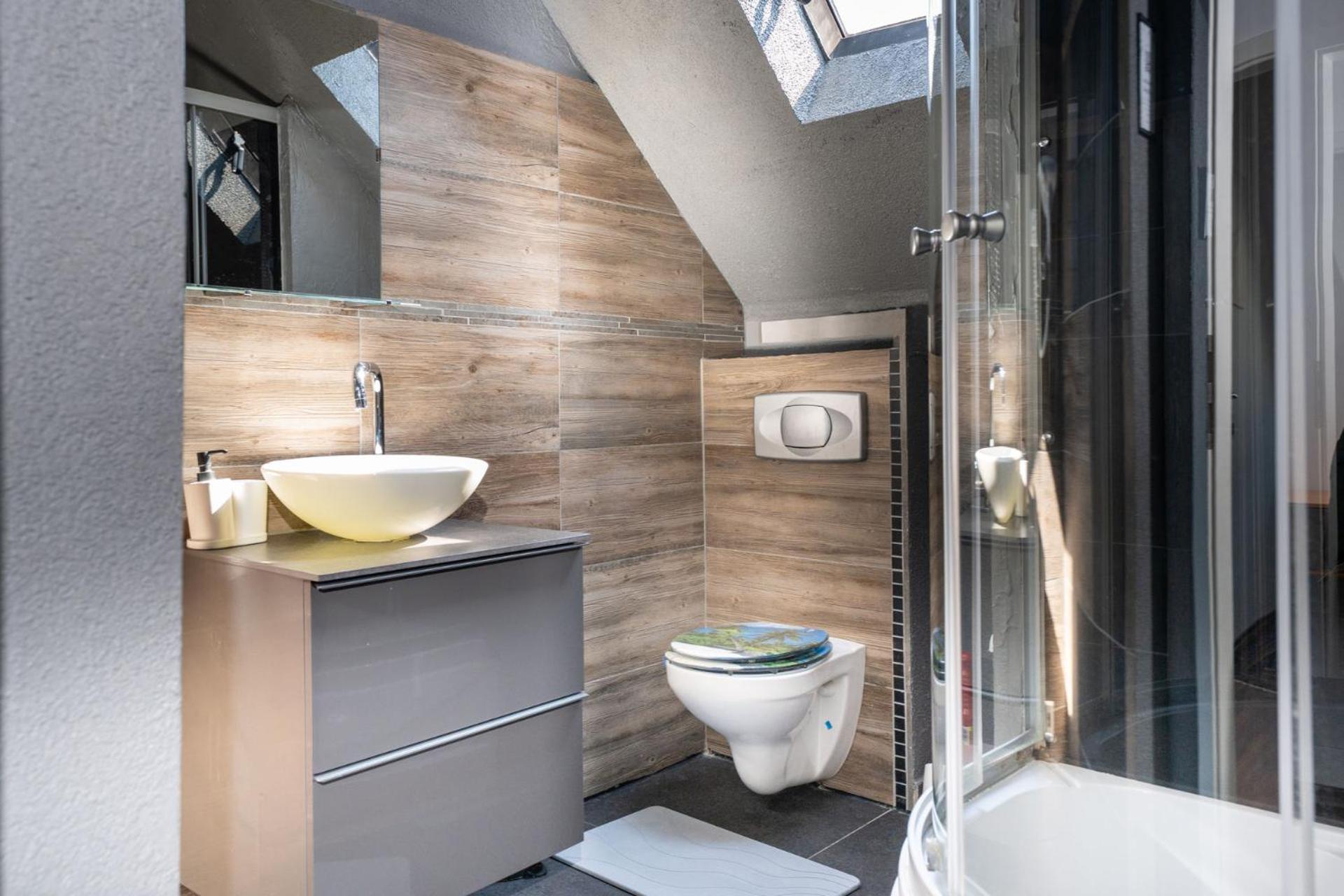 12: Privatzimmer Fuer Reisende Durch Koblenz Koblenc Exteriér fotografie